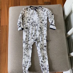 Peregrine Kidwear floral footie 6-12 mo